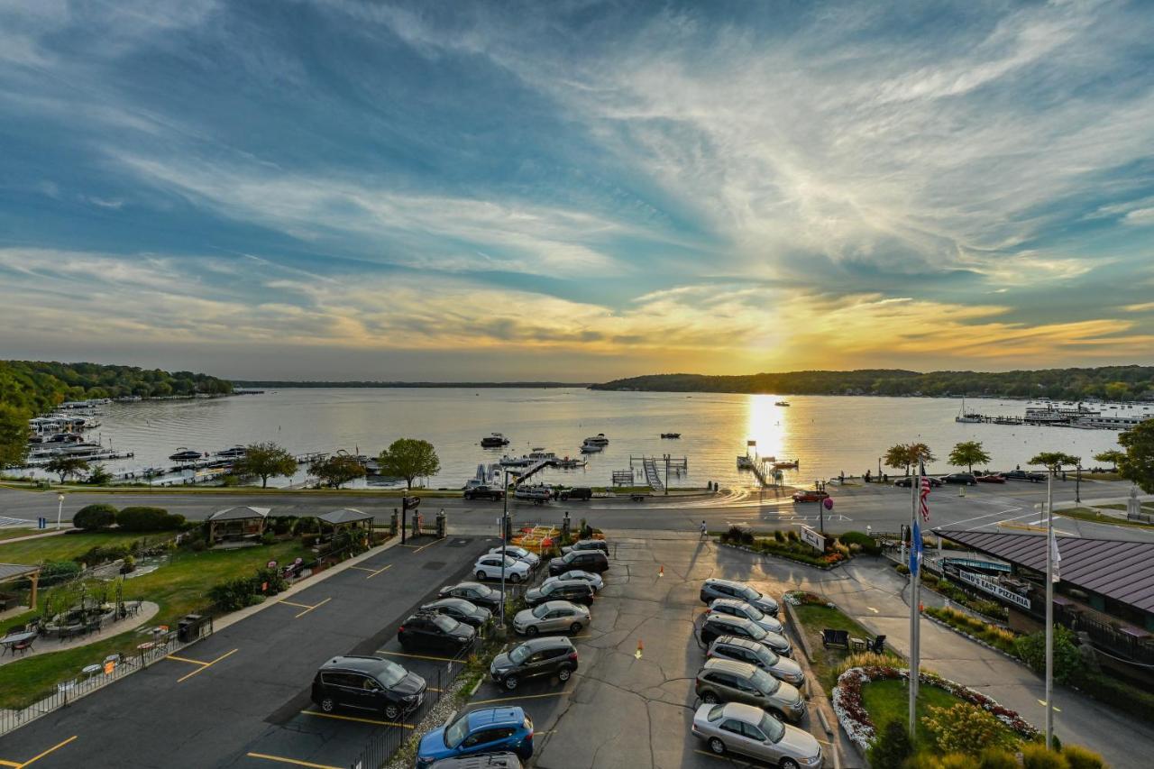 Harbor Shores On Lake Geneva Exterior photo