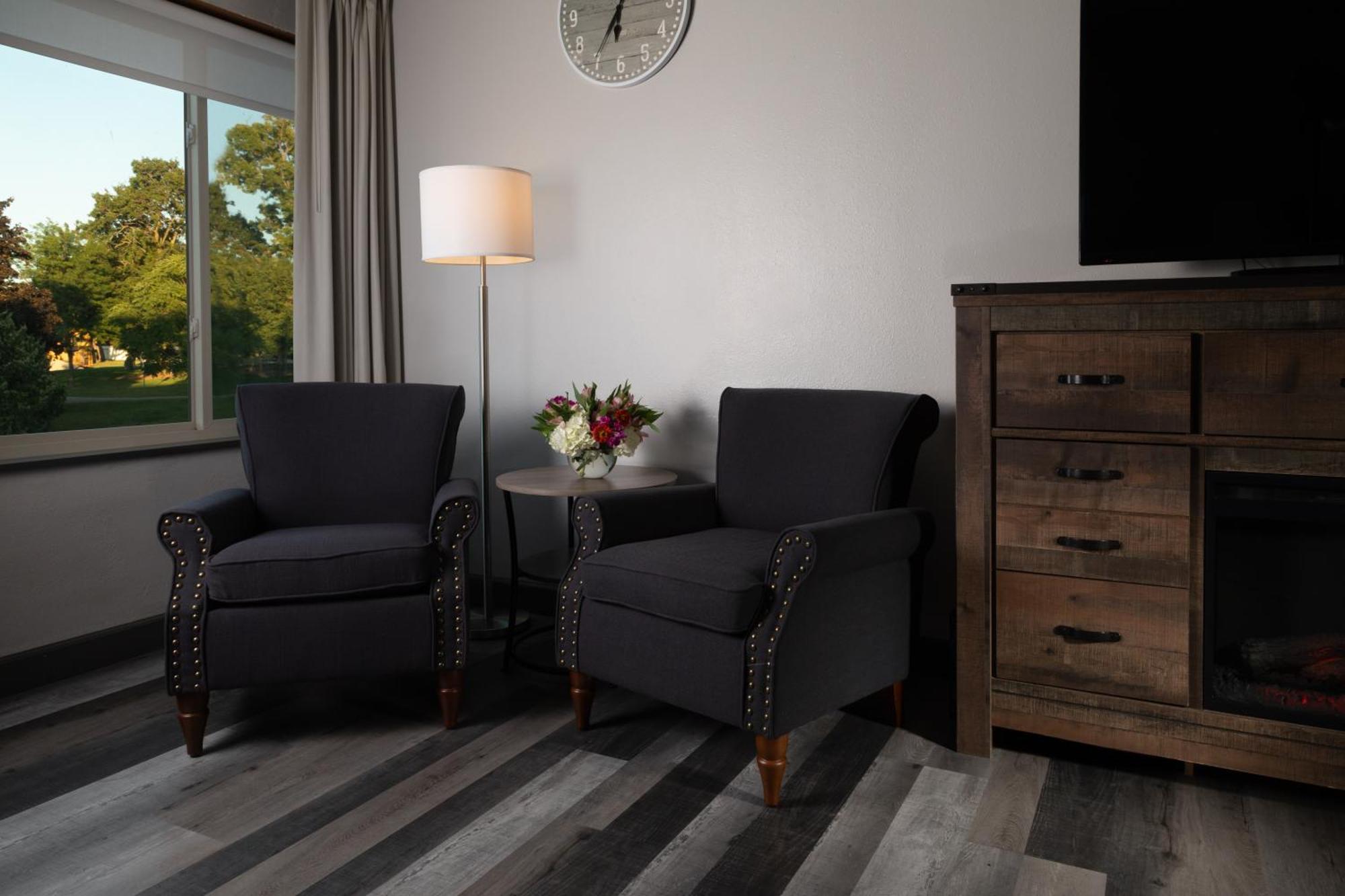 Harbor Shores On Lake Geneva Room photo